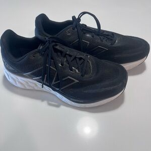 New Balance Black and White Athletic Shoes